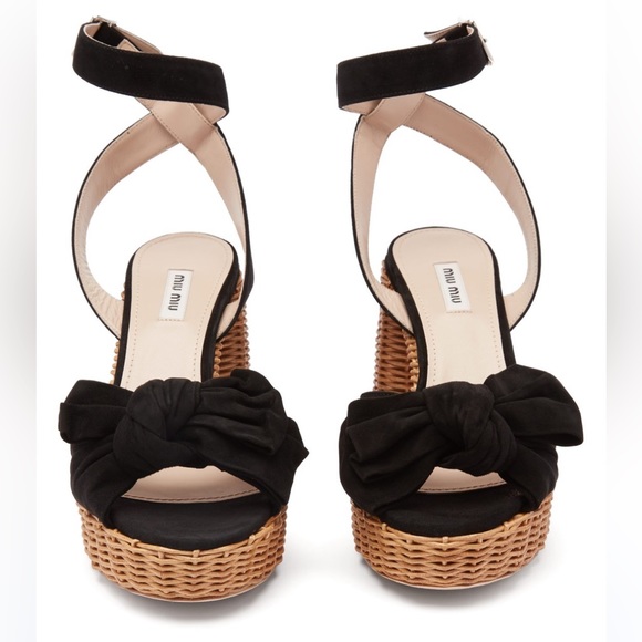 Miu Miu
Bow-front suede and wicker platform sandals - Picture 3 of 12